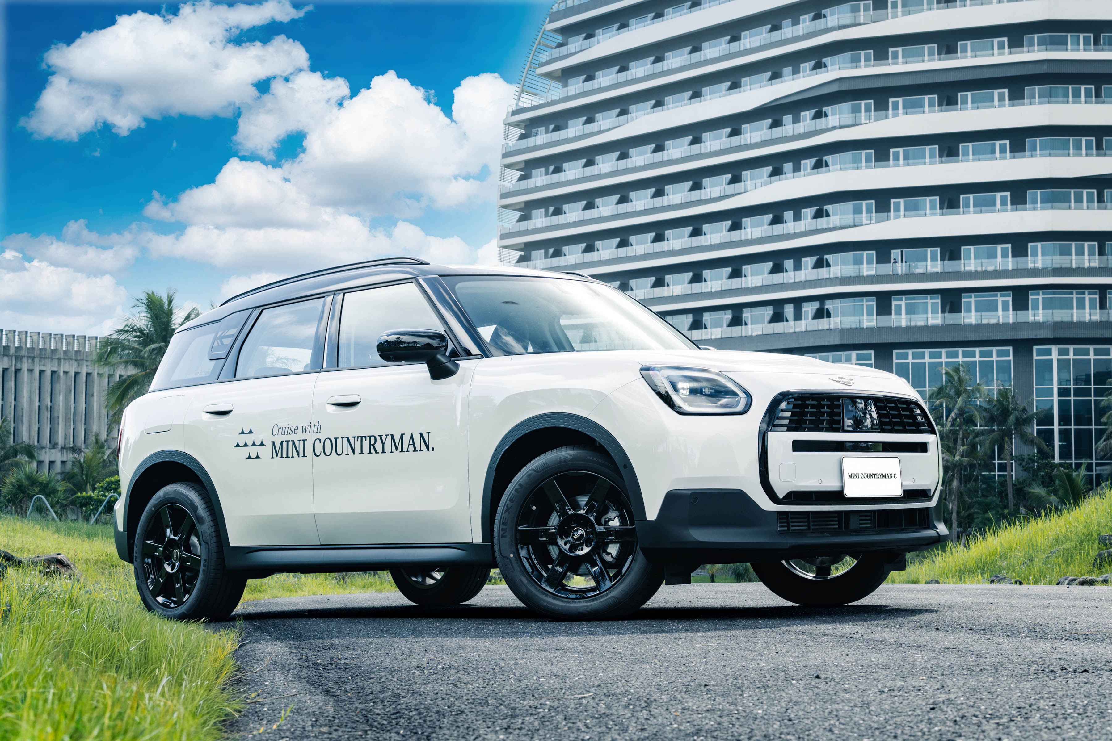 [新聞圖片06] 入住期間可體驗全新世代車款MINI Countryman